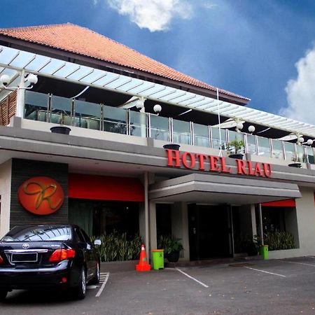 Hotel Riau Bandung Exterior photo